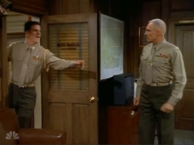 MAJOR_DAD_-_E4X12_ILL_BE_SEEING_YOU_043.jpg