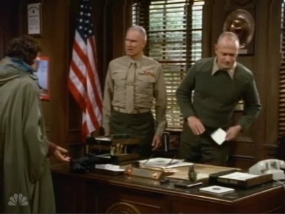 MAJOR_DAD_-_E4X12_ILL_BE_SEEING_YOU_130.jpg