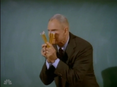 MAJOR_DAD_-_E4X13_NIGHT_SCHOOL_287.jpg