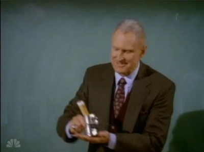 MAJOR_DAD_-_E4X13_NIGHT_SCHOOL_302.jpg