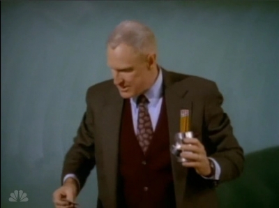 MAJOR_DAD_-_E4X13_NIGHT_SCHOOL_321.jpg