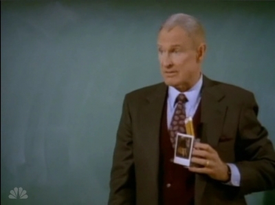 MAJOR_DAD_-_E4X13_NIGHT_SCHOOL_335.jpg