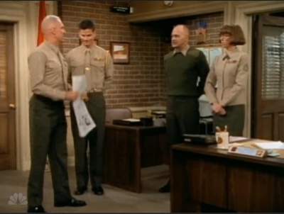 MAJOR_DAD_-_E4X14_PIANO_LESSON_009.jpg