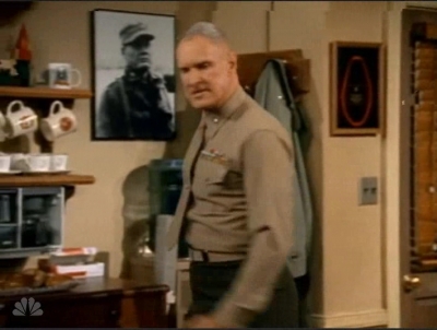 MAJOR_DAD_-_E4X14_PIANO_LESSON_025.jpg
