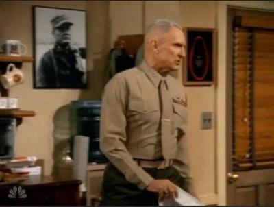 MAJOR_DAD_-_E4X14_PIANO_LESSON_026.jpg