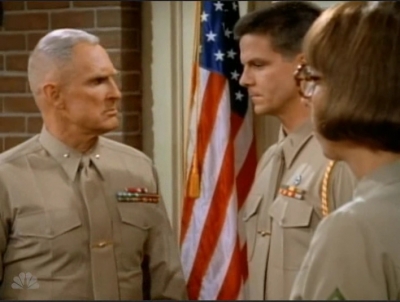 MAJOR_DAD_-_E4X14_PIANO_LESSON_039.jpg