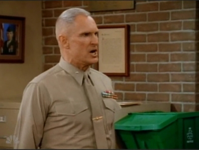 MAJOR_DAD_-_E4X14_PIANO_LESSON_061.jpg
