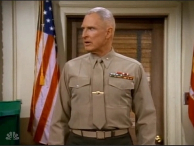 MAJOR_DAD_-_E4X14_PIANO_LESSON_074.jpg