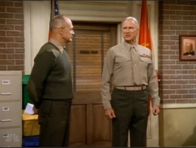 MAJOR_DAD_-_E4X14_PIANO_LESSON_079.jpg