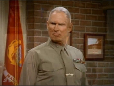 MAJOR_DAD_-_E4X14_PIANO_LESSON_084.jpg