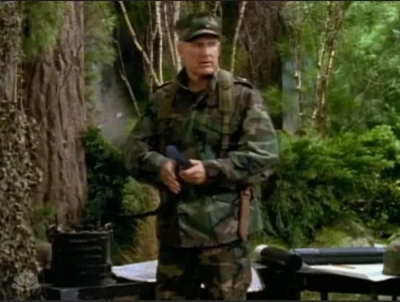 MAJOR_DAD_-_E4X14_PIANO_LESSON_222.jpg