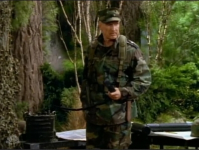 MAJOR_DAD_-_E4X14_PIANO_LESSON_231.jpg