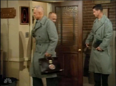 MAJOR_DAD_-_E4X15_COME_RAIN_OR_COME_SHINE_004.jpg