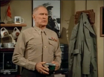 MAJOR_DAD_-_E4X15_COME_RAIN_OR_COME_SHINE_010.jpg