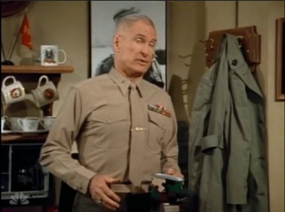 MAJOR_DAD_-_E4X15_COME_RAIN_OR_COME_SHINE_012.jpg
