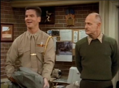 MAJOR_DAD_-_E4X15_COME_RAIN_OR_COME_SHINE_033.jpg