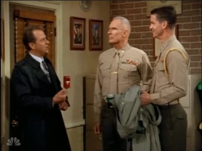 MAJOR_DAD_-_E4X15_COME_RAIN_OR_COME_SHINE_056.jpg