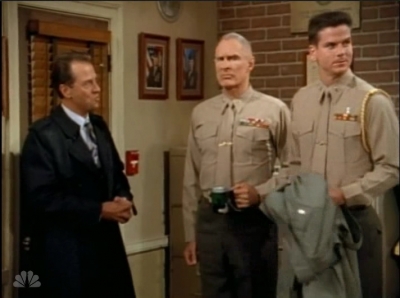 MAJOR_DAD_-_E4X15_COME_RAIN_OR_COME_SHINE_058.jpg