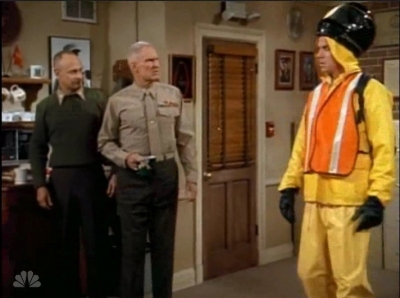 MAJOR_DAD_-_E4X15_COME_RAIN_OR_COME_SHINE_105.jpg