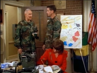 MAJOR_DAD_-_E4X15_COME_RAIN_OR_COME_SHINE_331.jpg