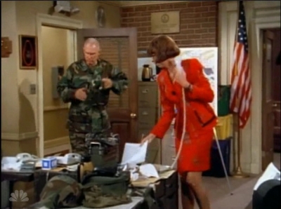 MAJOR_DAD_-_E4X15_COME_RAIN_OR_COME_SHINE_337.jpg