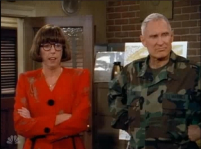 MAJOR_DAD_-_E4X15_COME_RAIN_OR_COME_SHINE_391.jpg