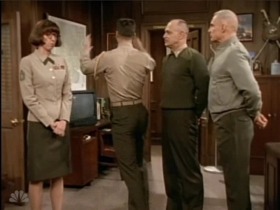 MAJOR_DAD_-_E4X16_COLONEL_OF_TRUTH_194.jpg
