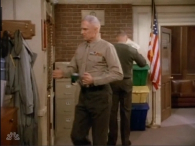 MAJOR_DAD_-_E4X18_THE_SMELL_OF_GREASE_PAINT_006.jpg