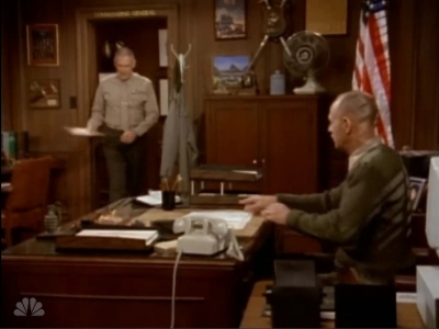 MAJOR_DAD_-_E4X18_THE_SMELL_OF_GREASE_PAINT_026.jpg