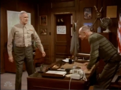 MAJOR_DAD_-_E4X18_THE_SMELL_OF_GREASE_PAINT_037.jpg