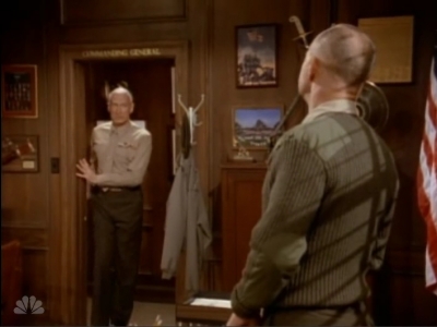 MAJOR_DAD_-_E4X18_THE_SMELL_OF_GREASE_PAINT_108.jpg