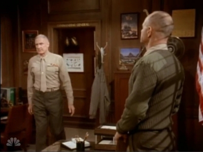 MAJOR_DAD_-_E4X18_THE_SMELL_OF_GREASE_PAINT_113.jpg