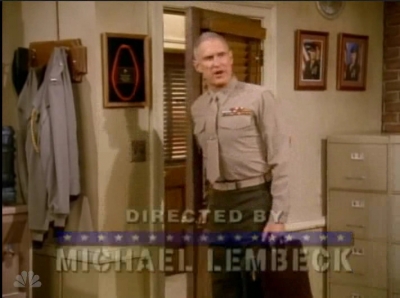 MAJOR_DAD_-_E4X19_GUNNY_GETS_ROBBED_005.jpg