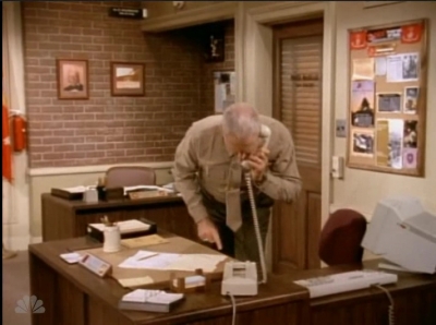 MAJOR_DAD_-_E4X19_GUNNY_GETS_ROBBED_120.jpg