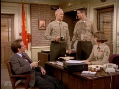 MAJOR_DAD_-_E4X19_GUNNY_GETS_ROBBED_141.jpg