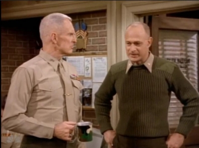 MAJOR_DAD_-_E4X19_GUNNY_GETS_ROBBED_161.jpg