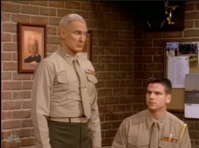 MAJOR_DAD_-_E4X19_GUNNY_GETS_ROBBED_172.jpg
