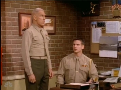 MAJOR_DAD_-_E4X19_GUNNY_GETS_ROBBED_174.jpg