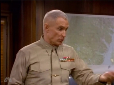 MAJOR_DAD_-_E4X19_GUNNY_GETS_ROBBED_215.jpg
