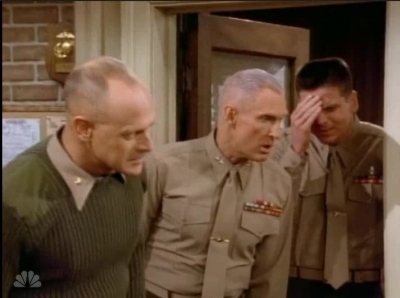 MAJOR_DAD_-_E4X19_GUNNY_GETS_ROBBED_241.jpg