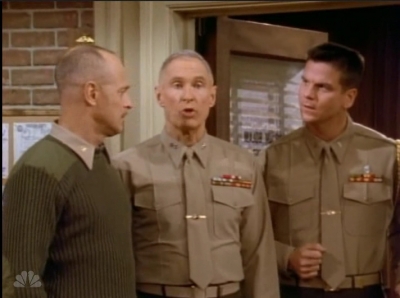 MAJOR_DAD_-_E4X19_GUNNY_GETS_ROBBED_247.jpg