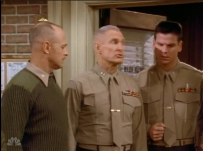 MAJOR_DAD_-_E4X19_GUNNY_GETS_ROBBED_248.jpg