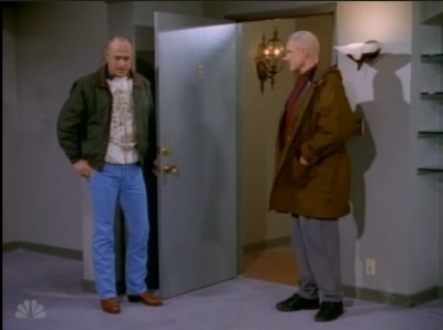 MAJOR_DAD_-_E4X19_GUNNY_GETS_ROBBED_256.jpg