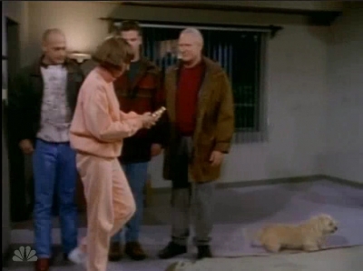 MAJOR_DAD_-_E4X19_GUNNY_GETS_ROBBED_268.jpg