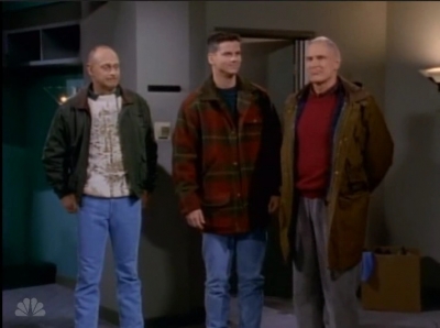 MAJOR_DAD_-_E4X19_GUNNY_GETS_ROBBED_276.jpg