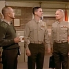 MAJOR_DAD_-_E4X19_GUNNY_GETS_ROBBED_077.jpg