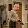 MAJOR_DAD_-_E4X19_GUNNY_GETS_ROBBED_127.jpg