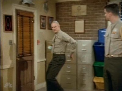 MAJOR_DAD_-_E4X20_CONDUCT_UNBECOMING_037.jpg