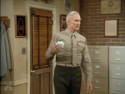 MAJOR_DAD_-_E4X20_CONDUCT_UNBECOMING_053.jpg