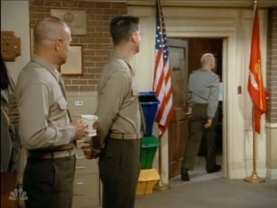 MAJOR_DAD_-_E4X20_CONDUCT_UNBECOMING_124.jpg